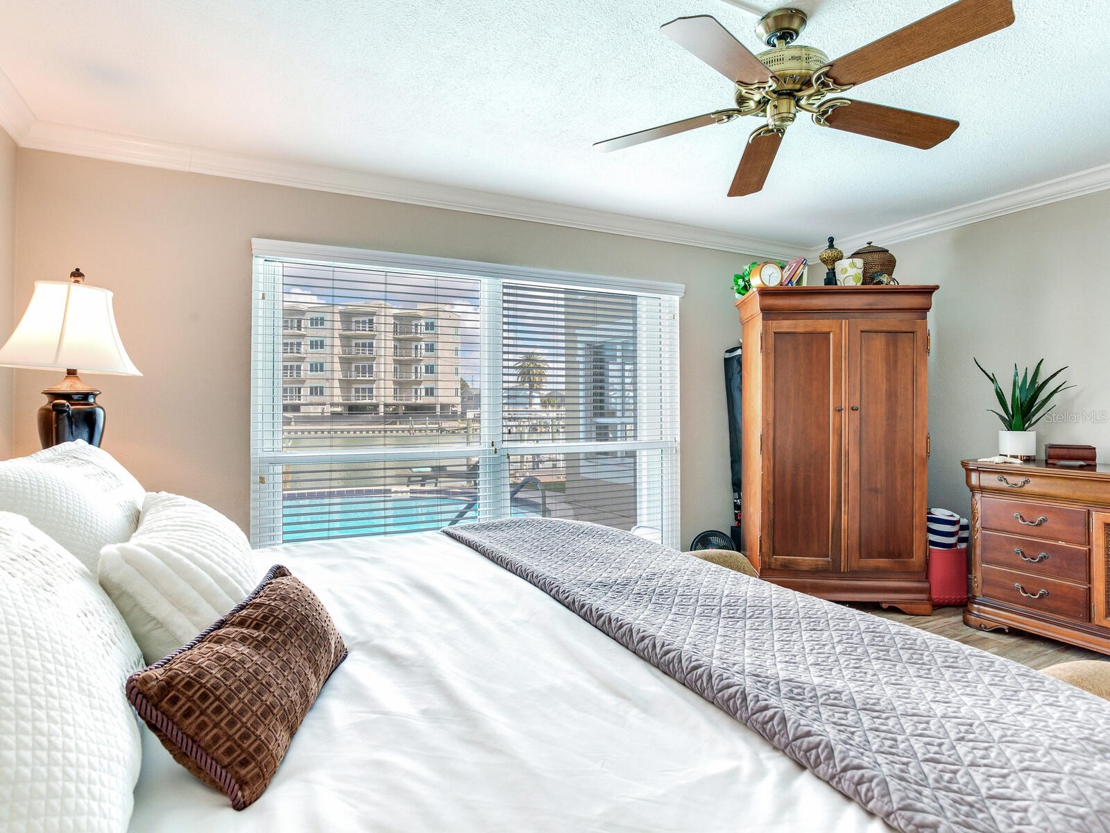 210 Dolphin Point #B Clearwater Beach FL 33767 TB8482429 image39