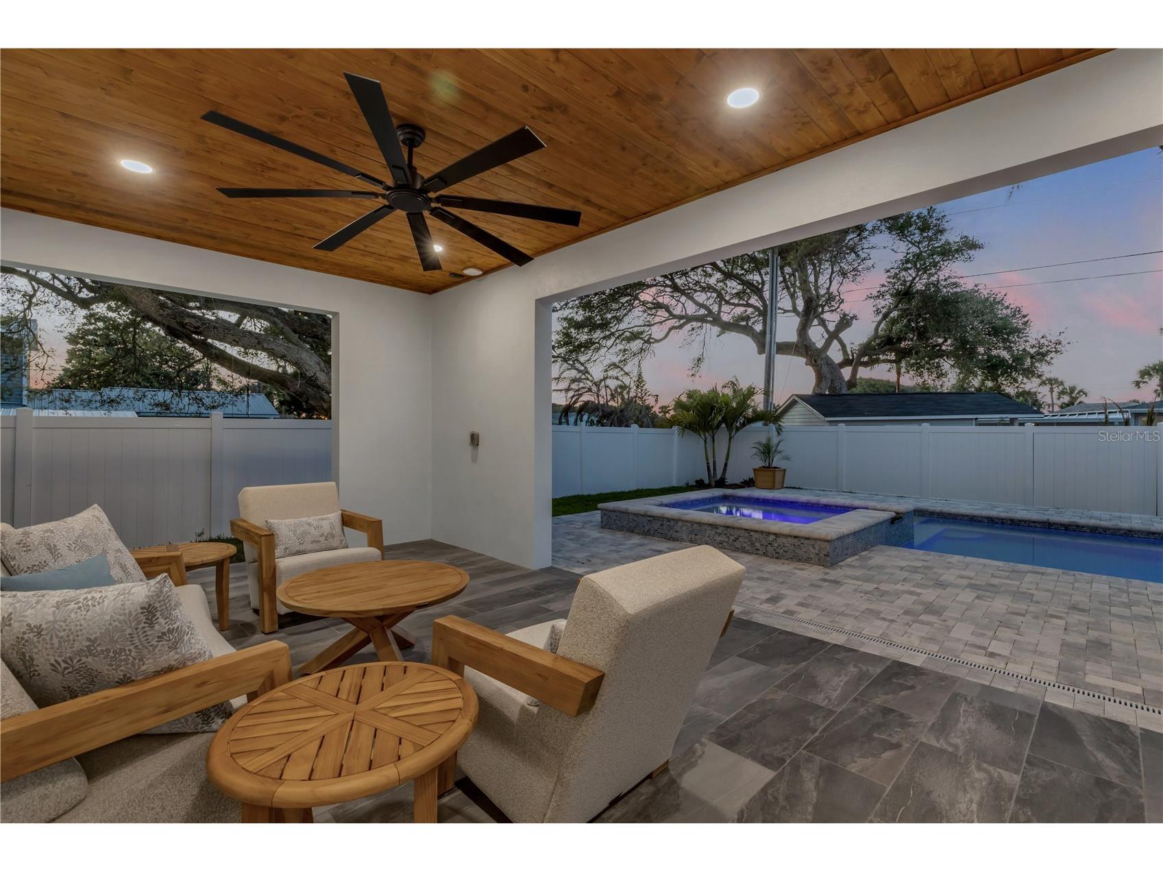 210 Due East Street New Smyrna Beach FL 32169 NS1087896 image3