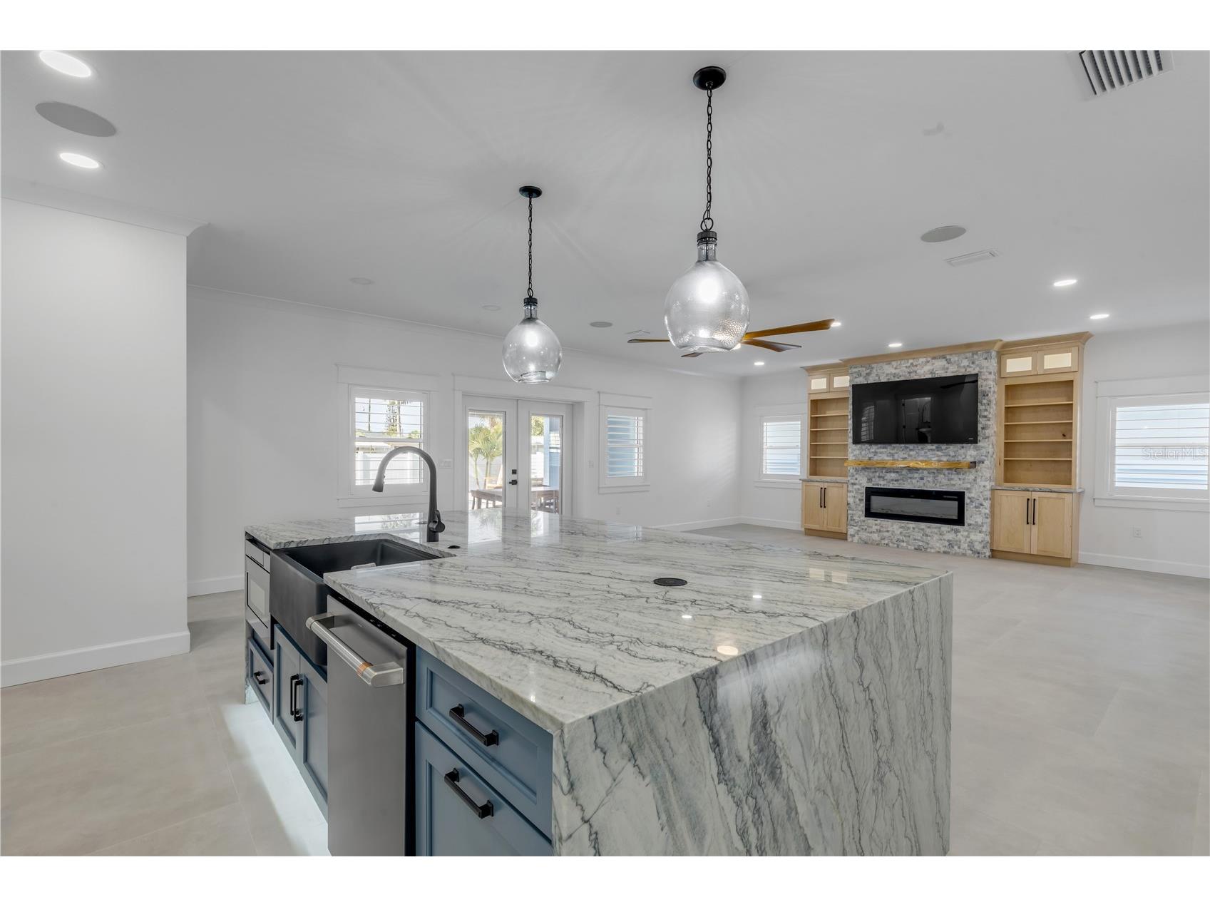 210 Due East Street New Smyrna Beach FL 32169 NS1087896 image35
