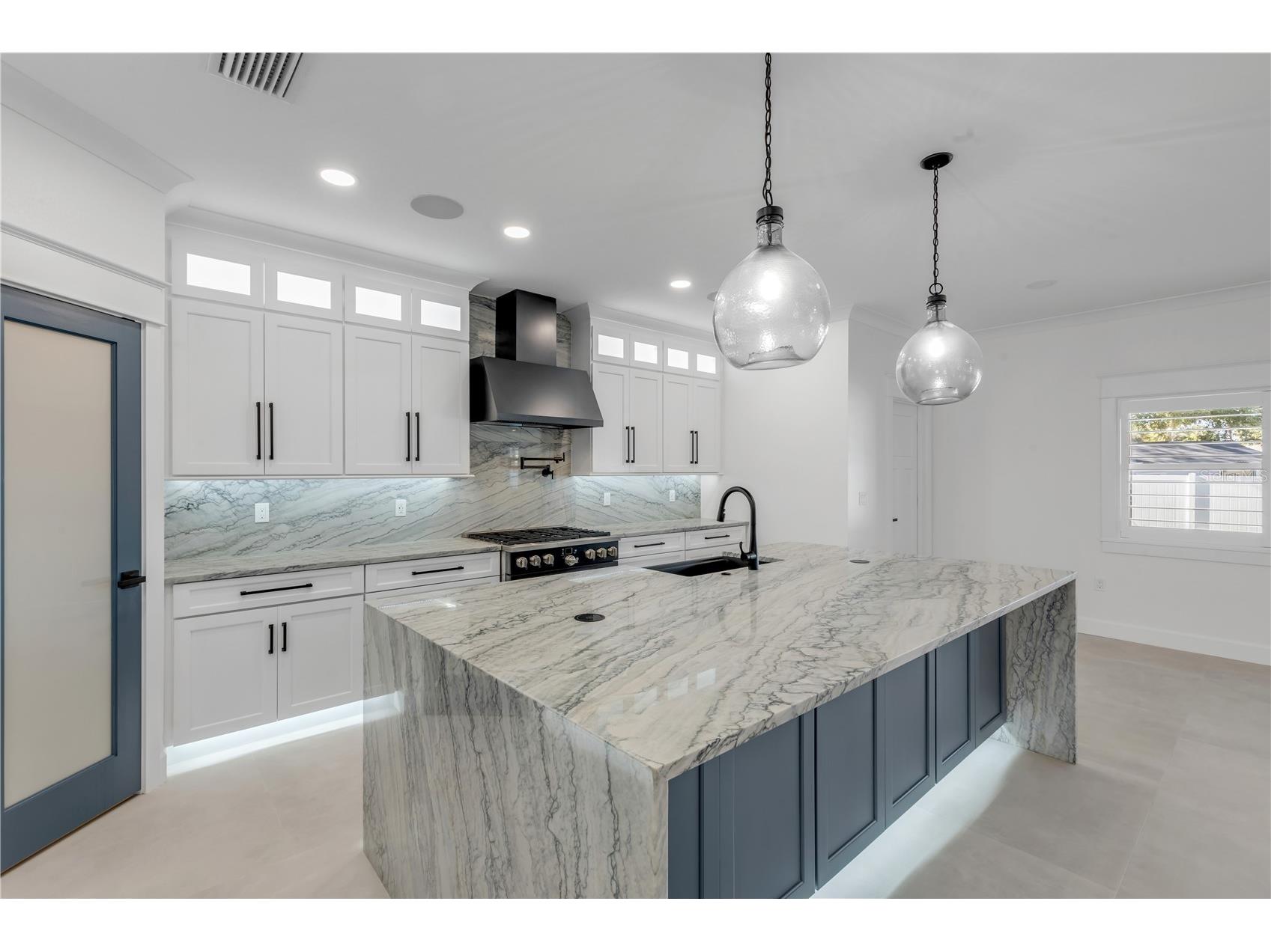 210 Due East Street New Smyrna Beach FL 32169 NS1087896 image38