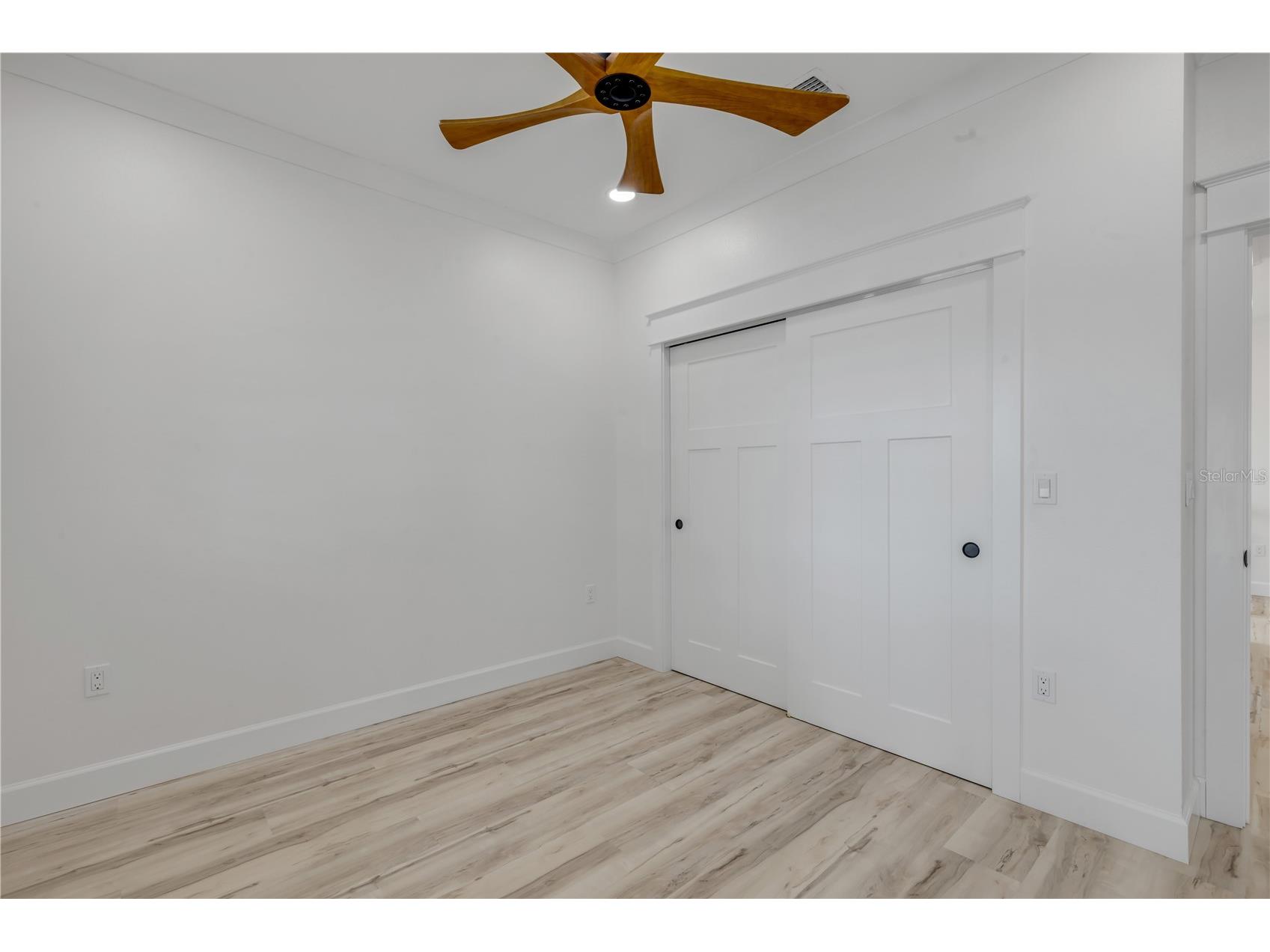 210 Due East Street New Smyrna Beach FL 32169 NS1087896 image47