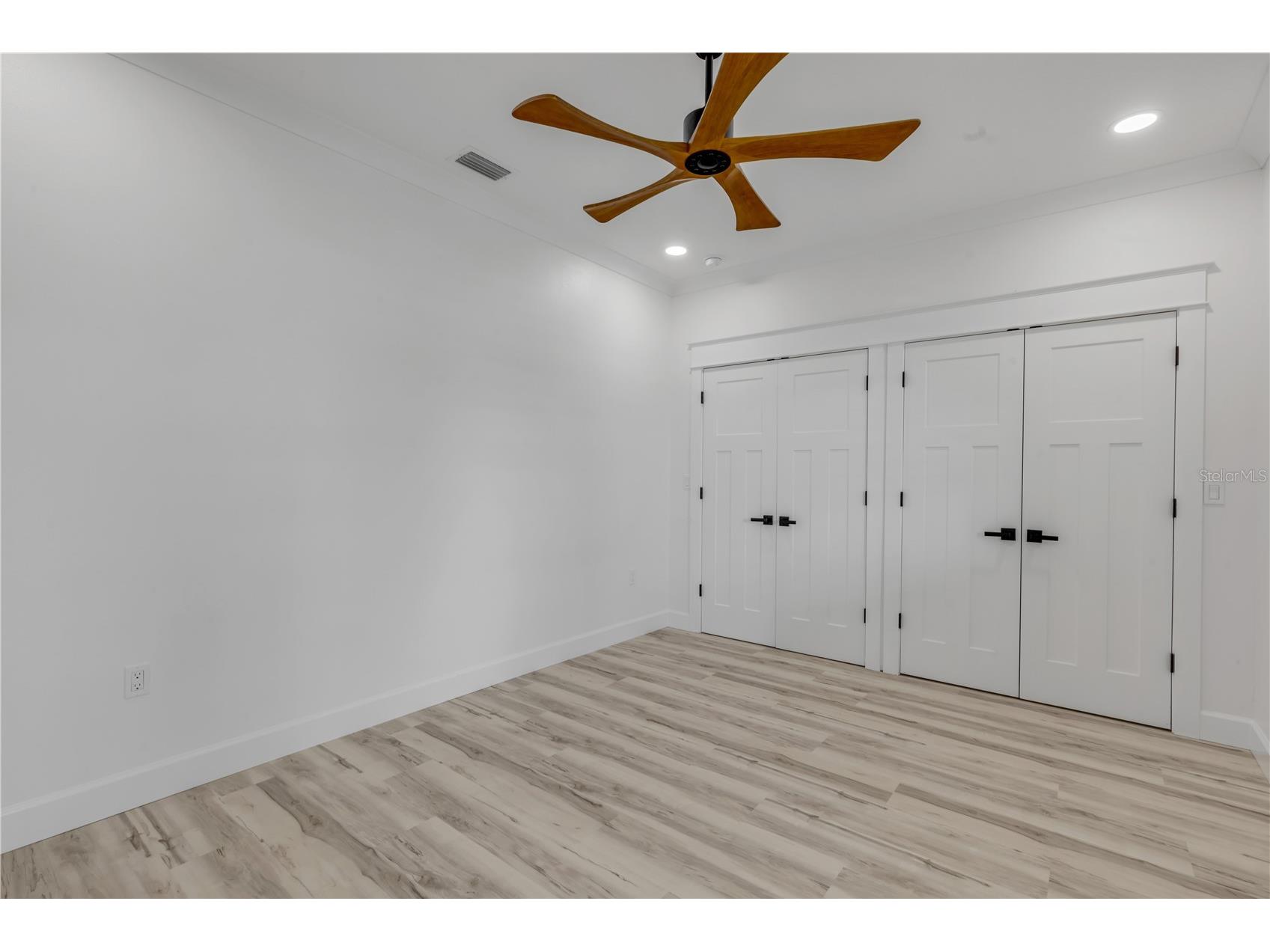 210 Due East Street New Smyrna Beach FL 32169 NS1087896 image53