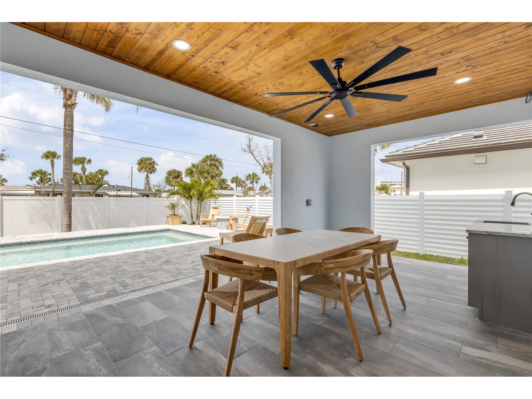 210 Due East Street New Smyrna Beach FL 32169 NS1087896 image87