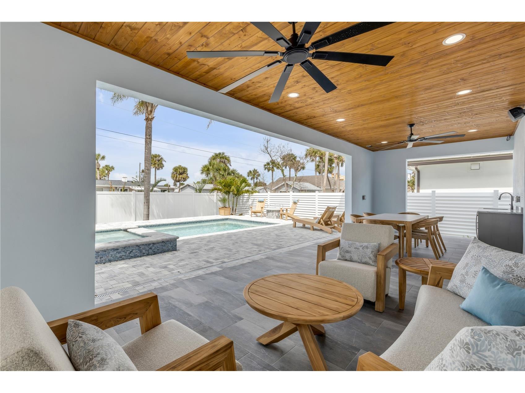 210 Due East Street New Smyrna Beach FL 32169 NS1087896 image90