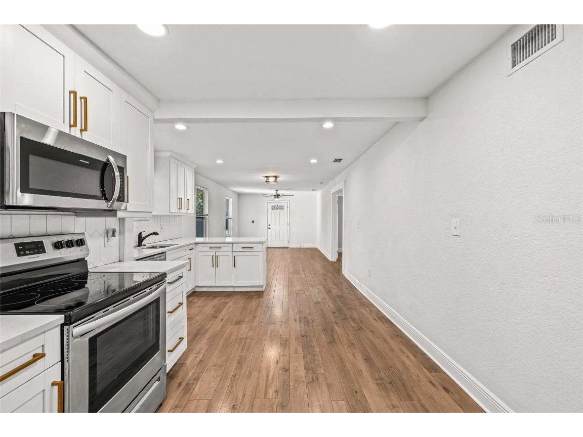 210 E Cluster Avenue Tampa FL 33604 TB8438787 image9