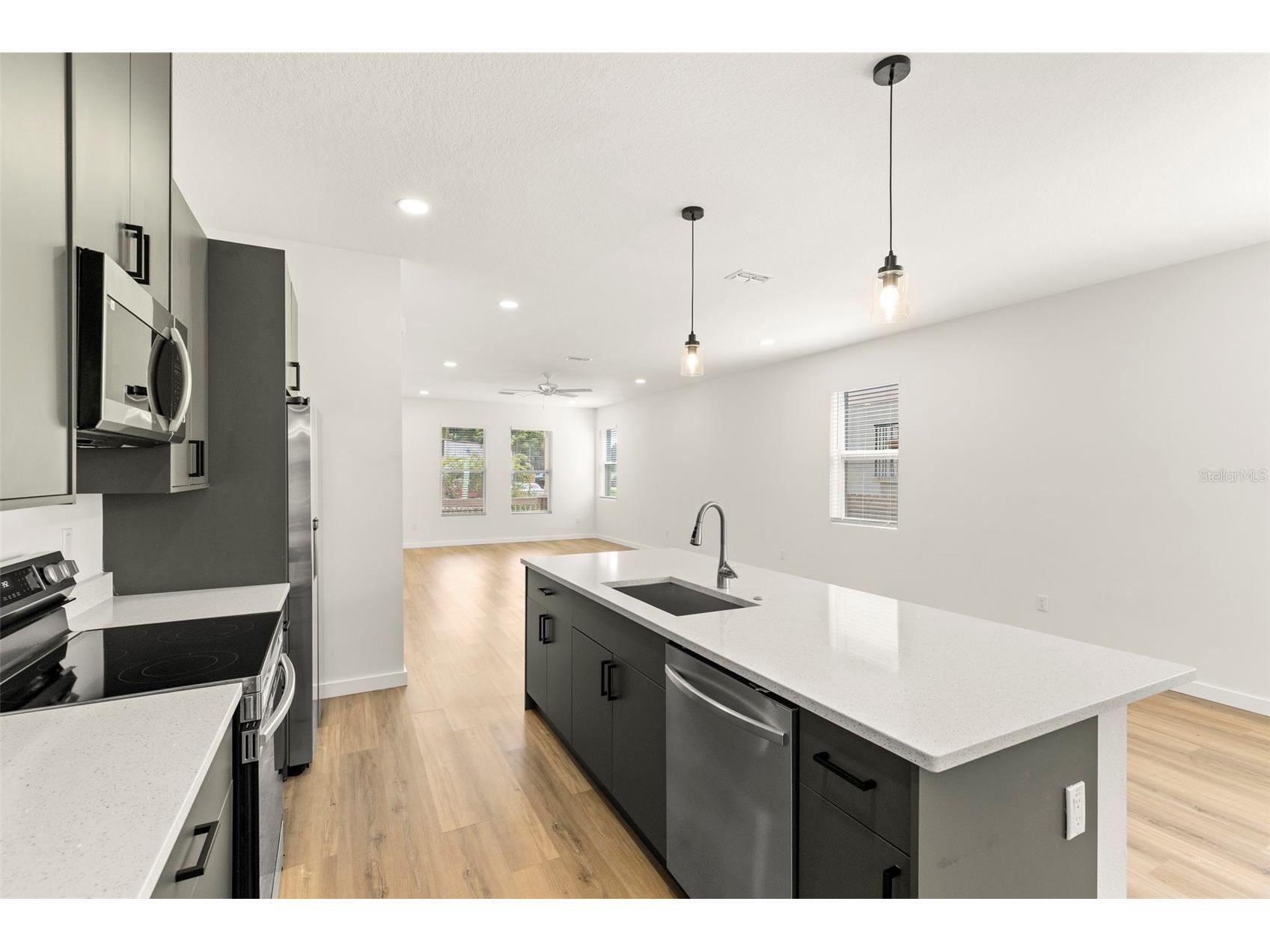 210 E Columbus Drive #1-3 Tampa FL 33602 TB8494394 image13