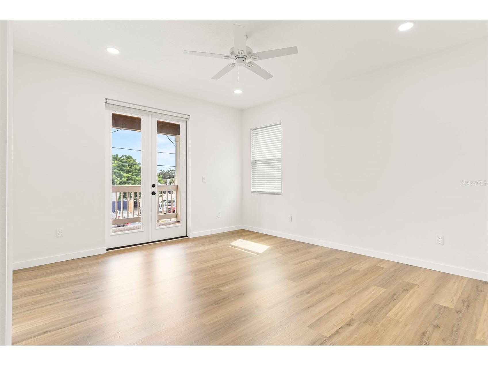 210 E Columbus Drive #1-3 Tampa FL 33602 TB8494394 image17