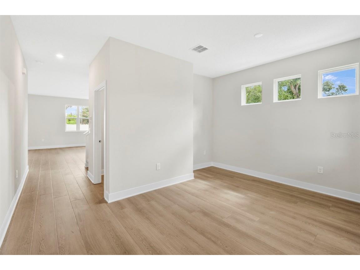 210 E Janette Avenue Tampa FL 33603 T3549924 image28