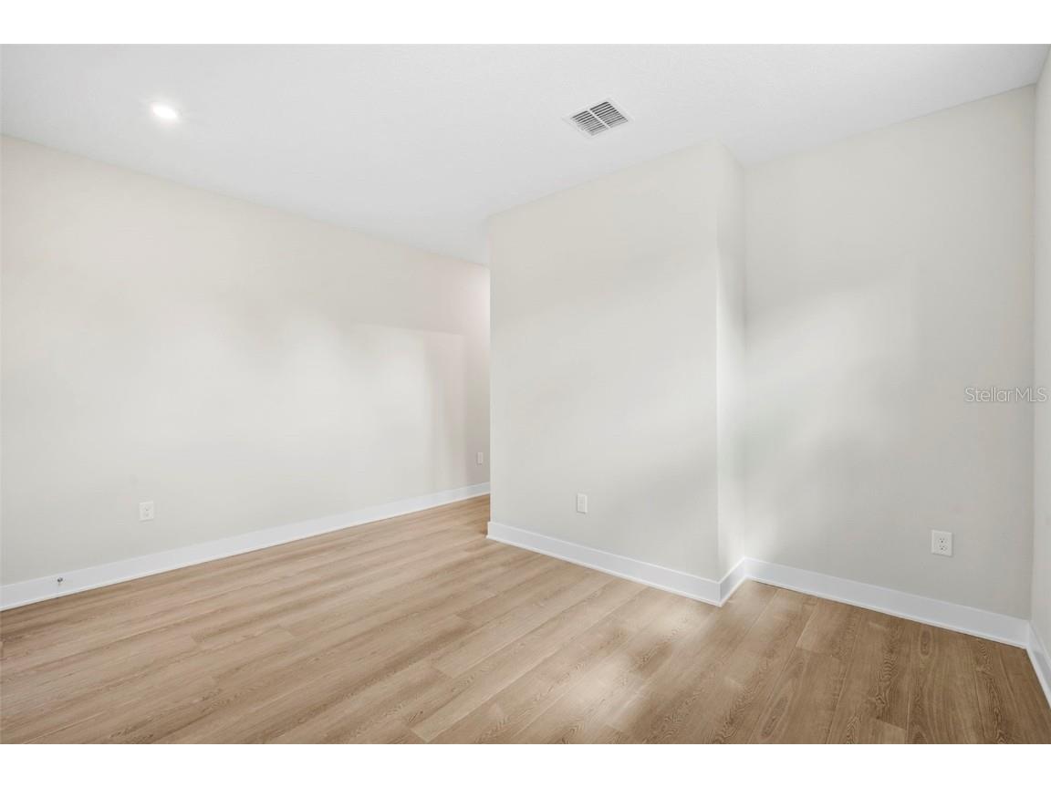 210 E Janette Avenue Tampa FL 33603 T3549924 image29