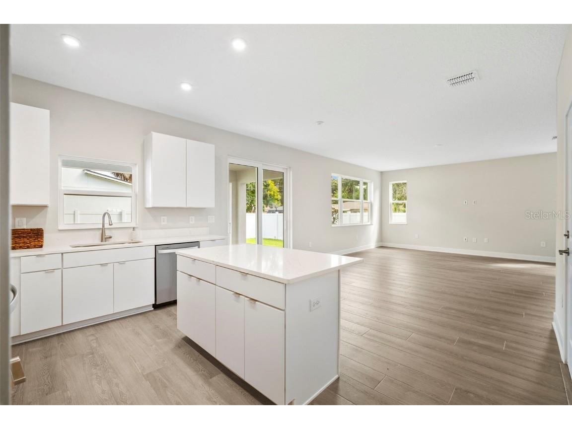 210 E Janette Avenue Tampa FL 33603 T3549924 image7