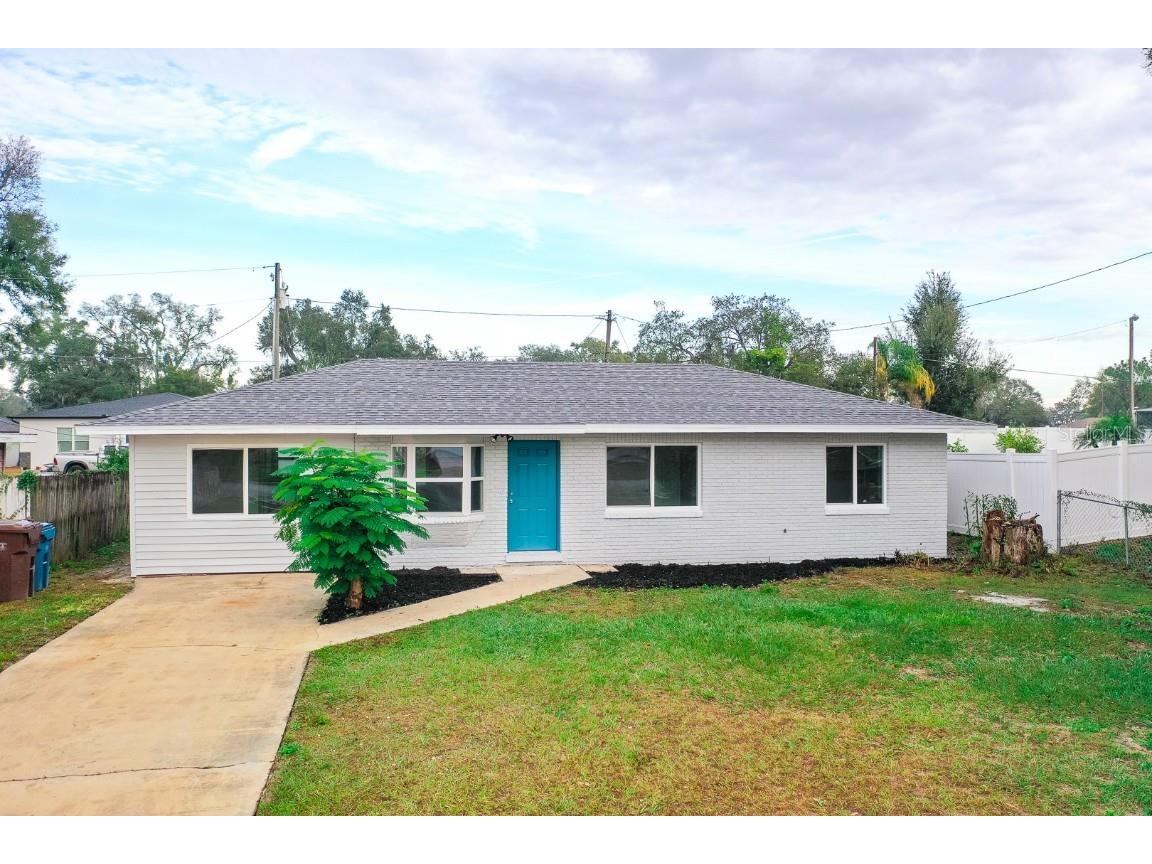 210 E Palm Street Davenport FL 33837 O6172317 image1