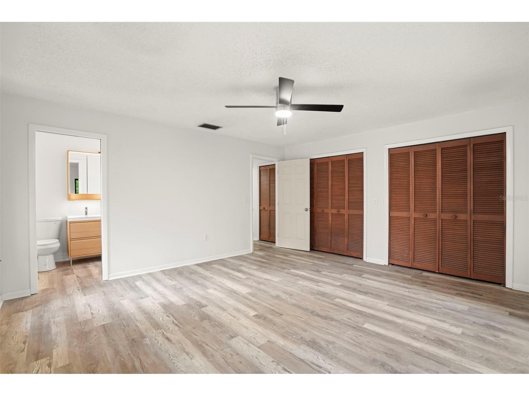210 Edgewood Avenue Clearwater FL 33755 TB8525751 image20