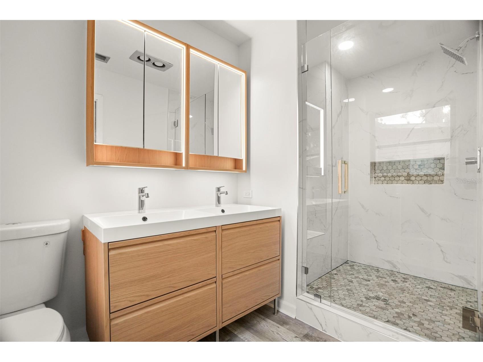 210 Edgewood Avenue Clearwater FL 33755 TB8525751 image22