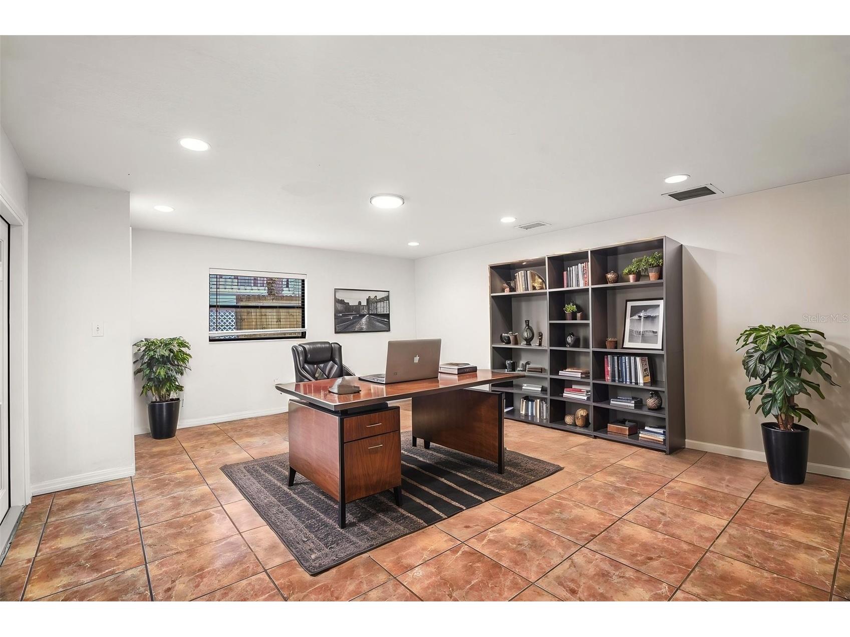 210 Edgewood Avenue Clearwater FL 33755 TB8525751 image28