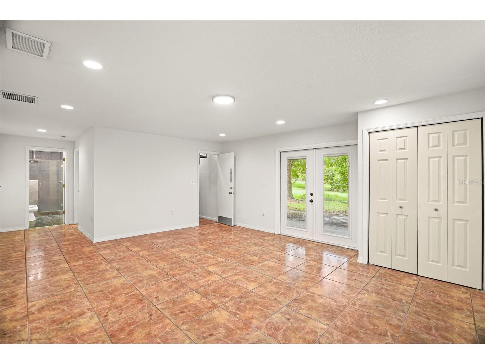 210 Edgewood Avenue Clearwater FL 33755 TB8525751 image31