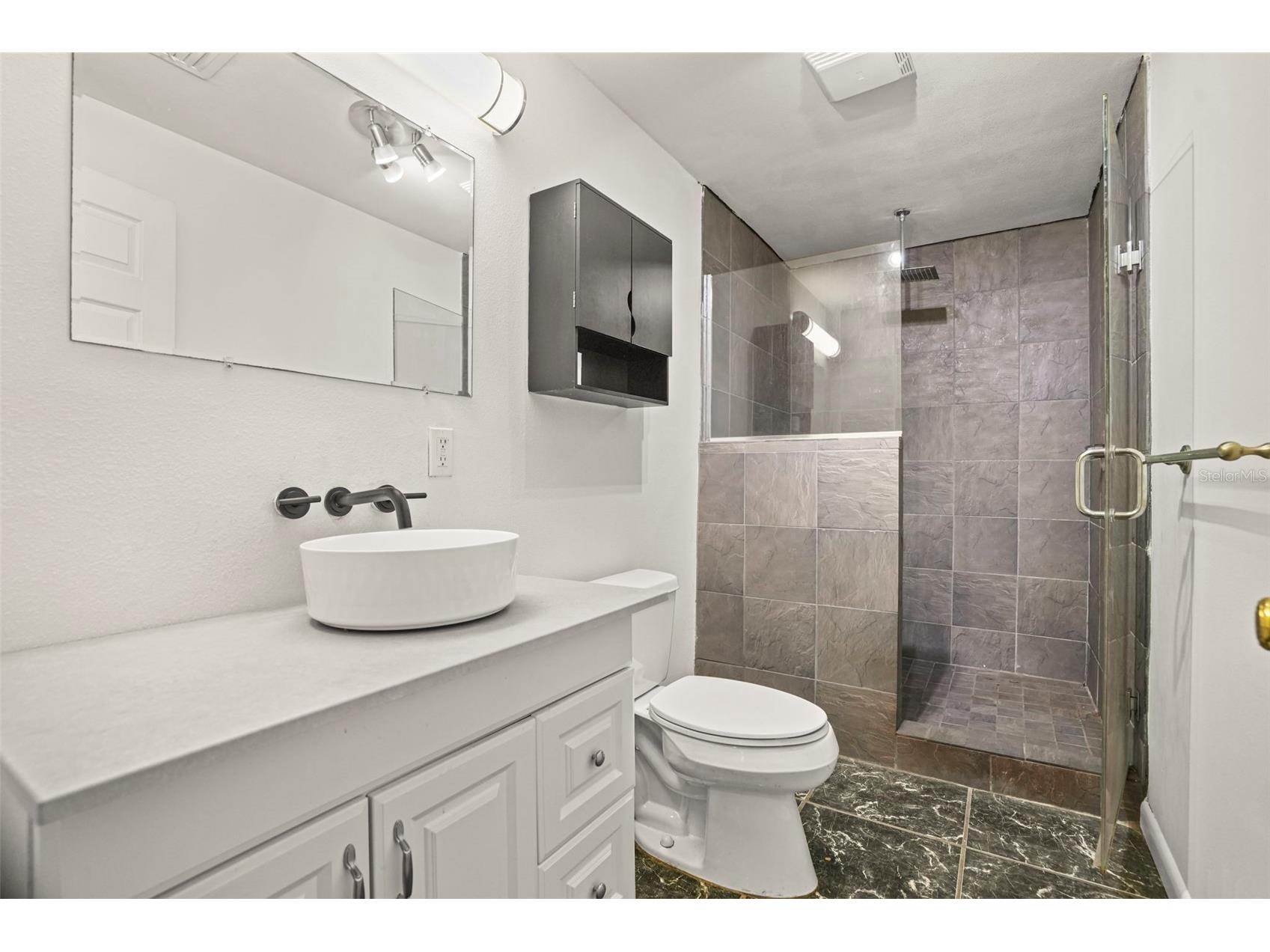 210 Edgewood Avenue Clearwater FL 33755 TB8525751 image33
