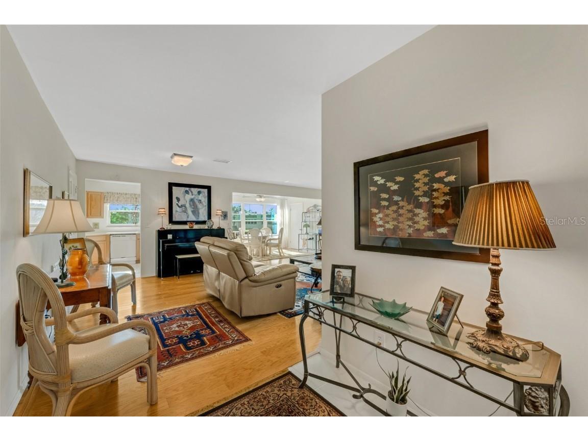 210 Fernwood Circle #210 Seminole FL 33777 TB8352312 image10