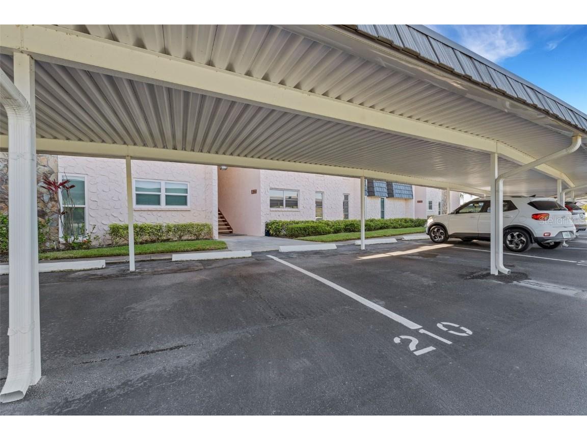 210 Fernwood Circle #210 Seminole FL 33777 TB8352312 image4