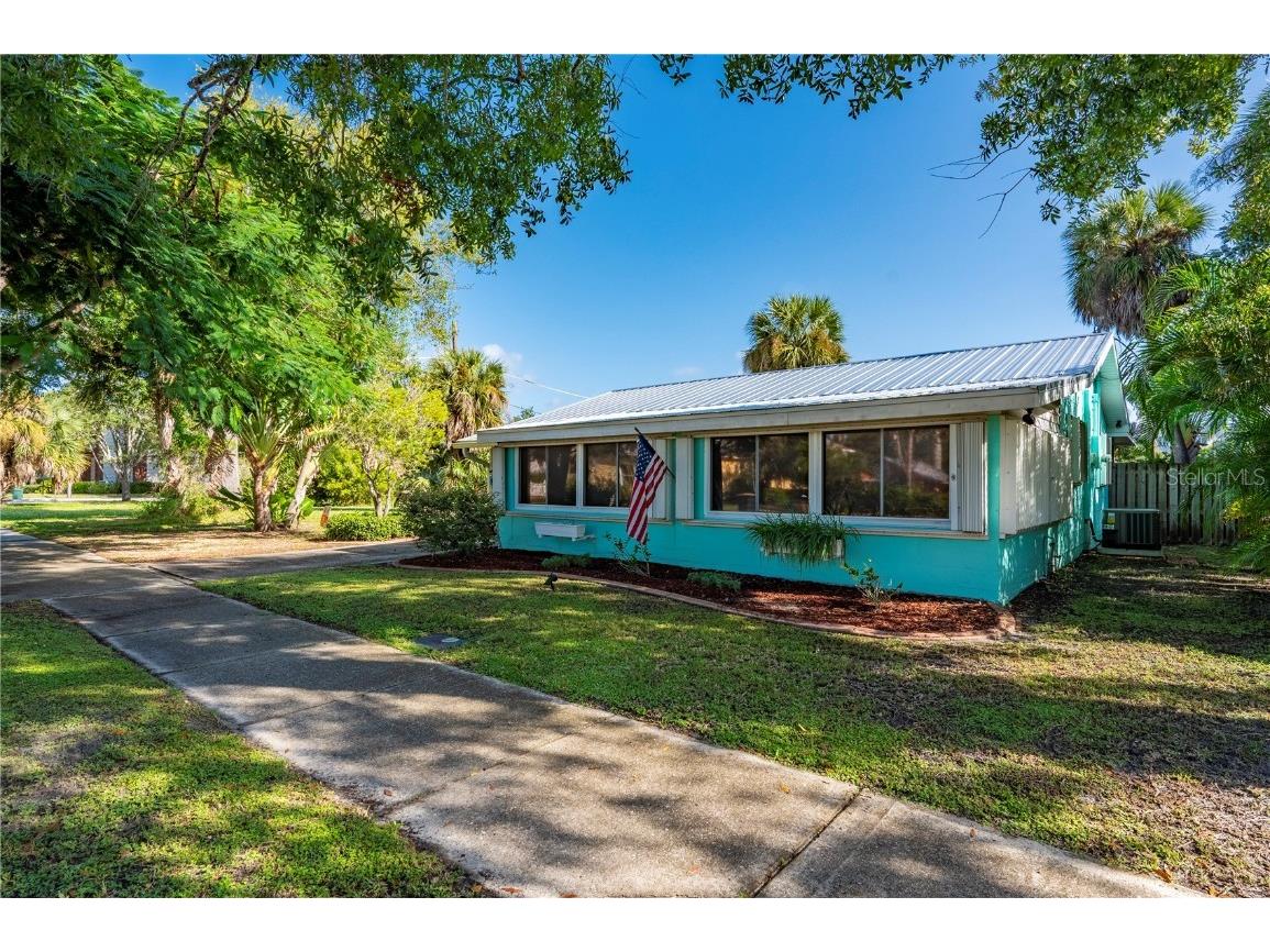 210 Harvey Street Punta Gorda FL 33950 C7515917 image6