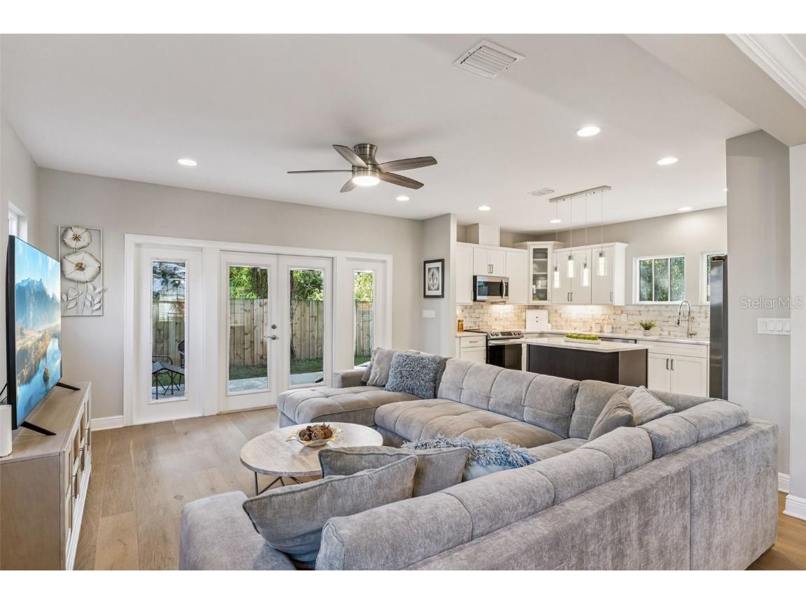 210 Hibiscus Court Orlando FL 32801 O6360156 image24