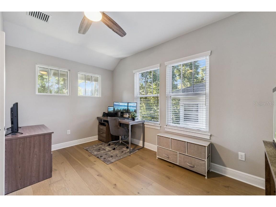 210 Hibiscus Court Orlando FL 32801 O6360156 image33