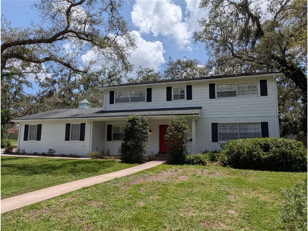 210 Kingsway Drive Temple Terrace FL 33617 TB8393795 image1