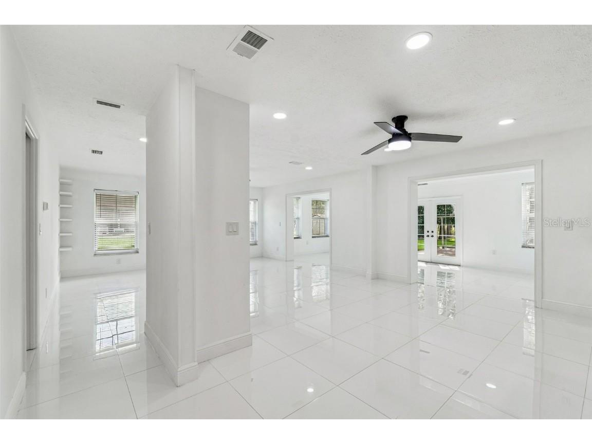 210 Lake Hobbs Road Lutz FL 33548 TB8442312 image12