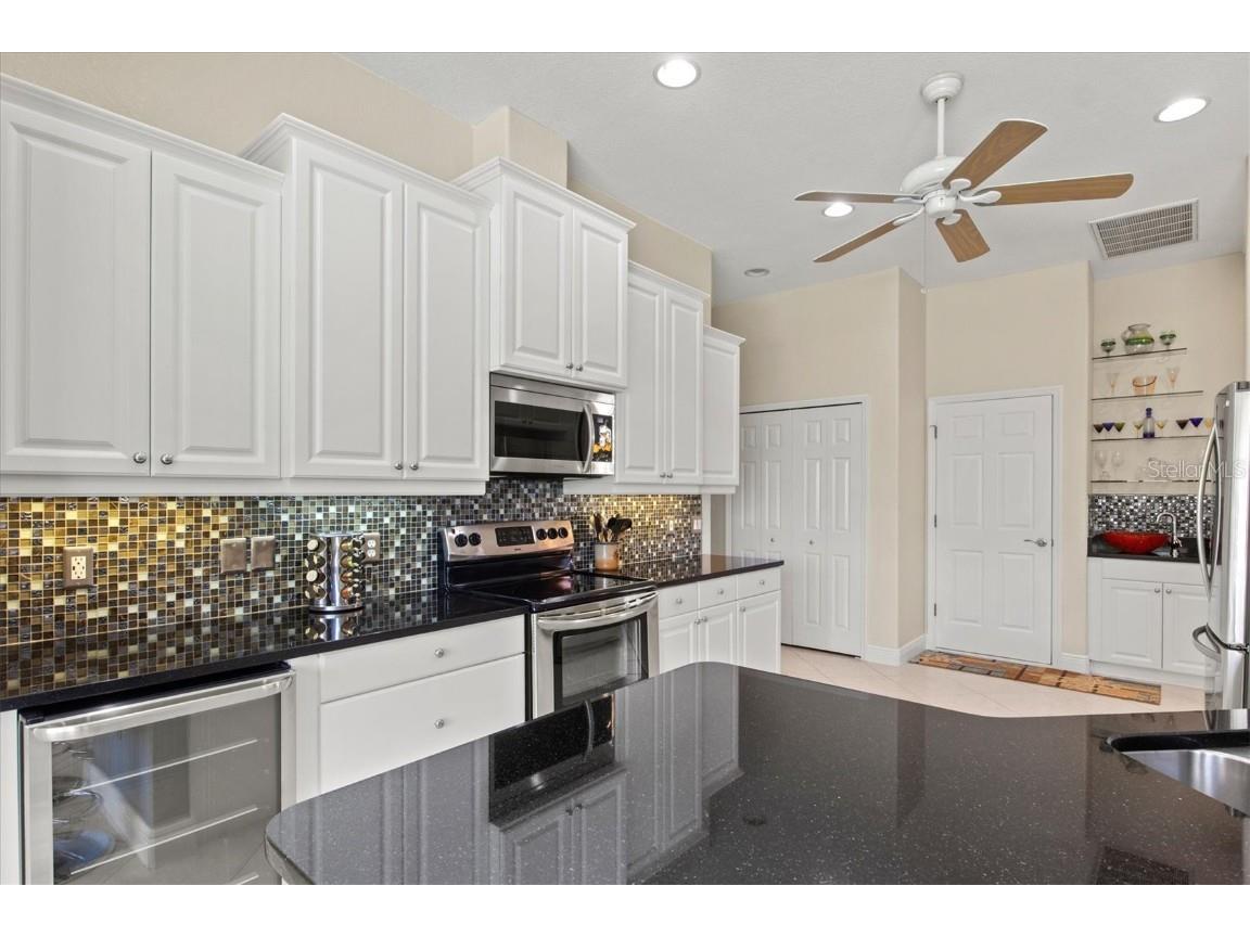 210 Lake Victoria Court Englewood FL 34223 N6140904 image18