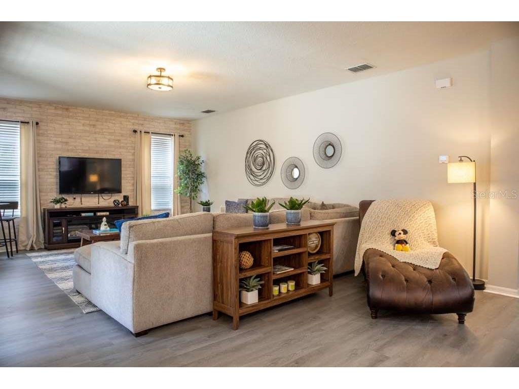 210 Las Fuentes Drive Kissimmee FL 34746 S5144642 image8