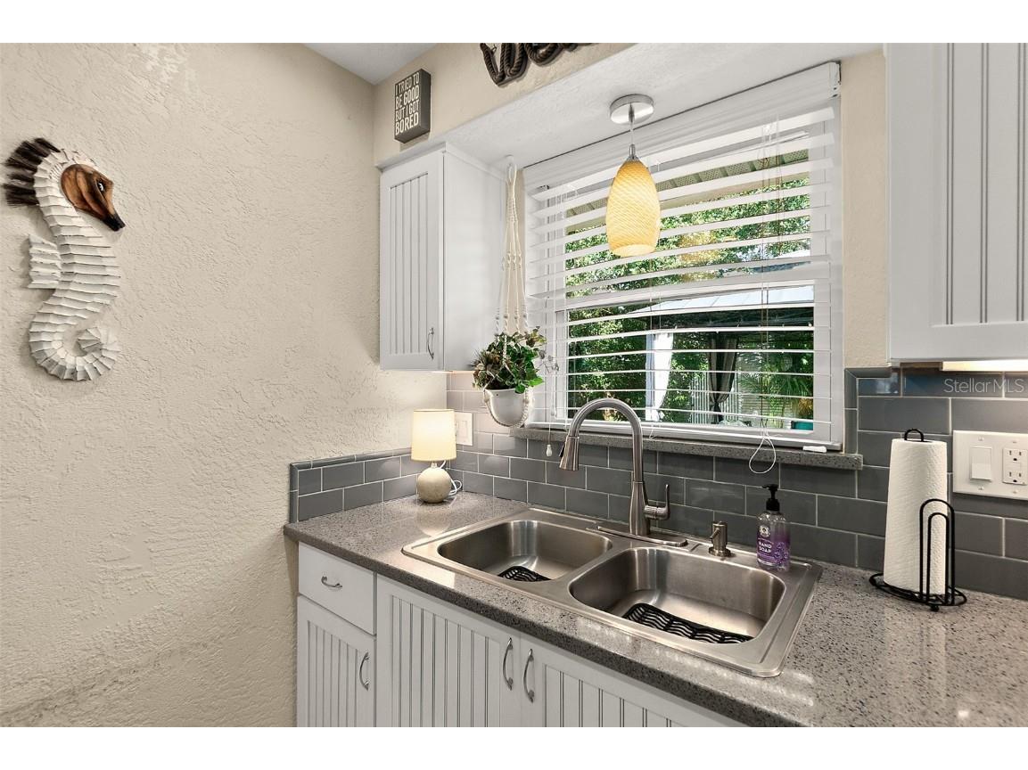 210 Lincoln Avenue New Smyrna Beach FL 32169 OM712660 image16