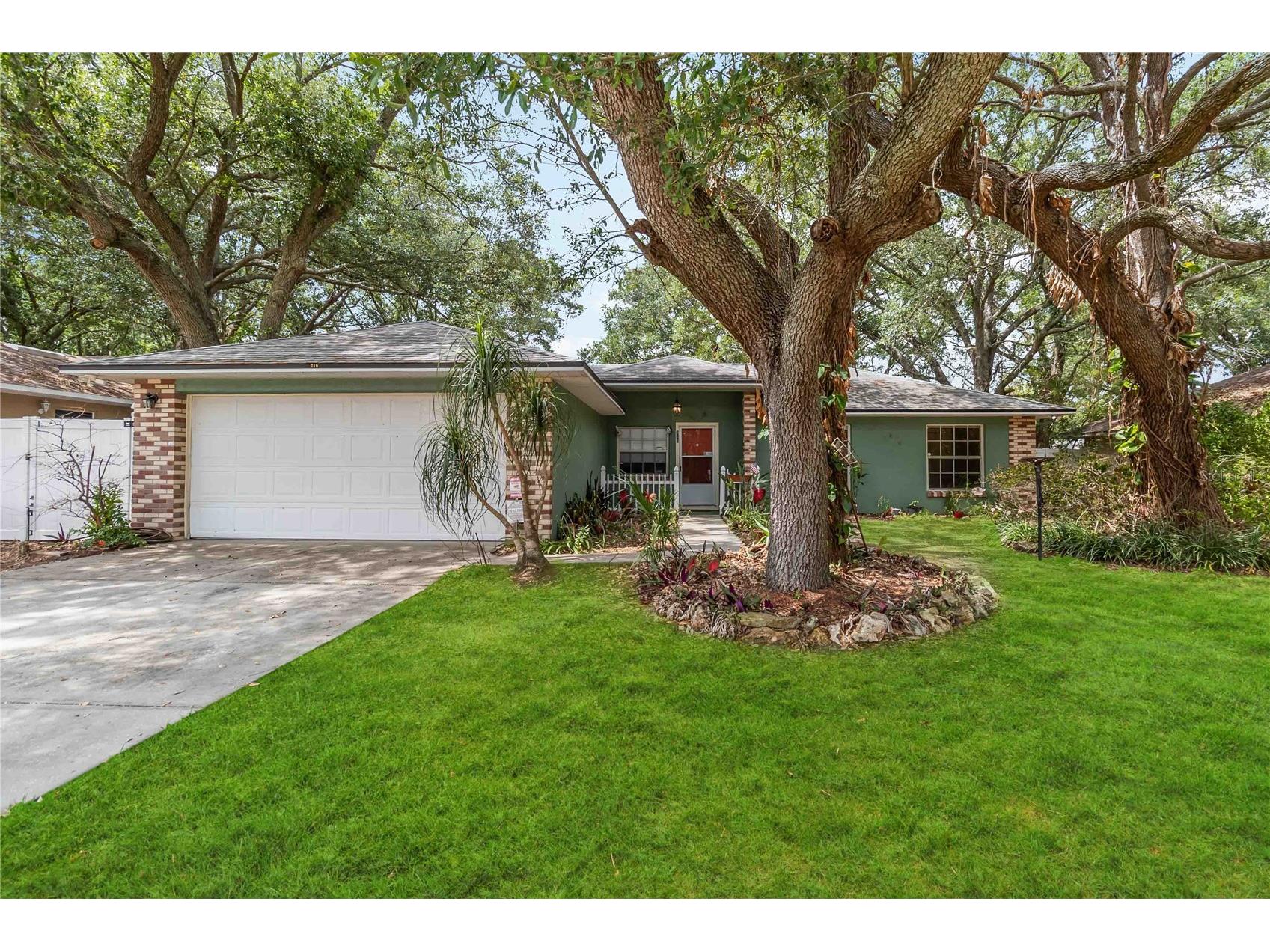 210 Madison Street Minneola FL 34715 O6406628 image1
