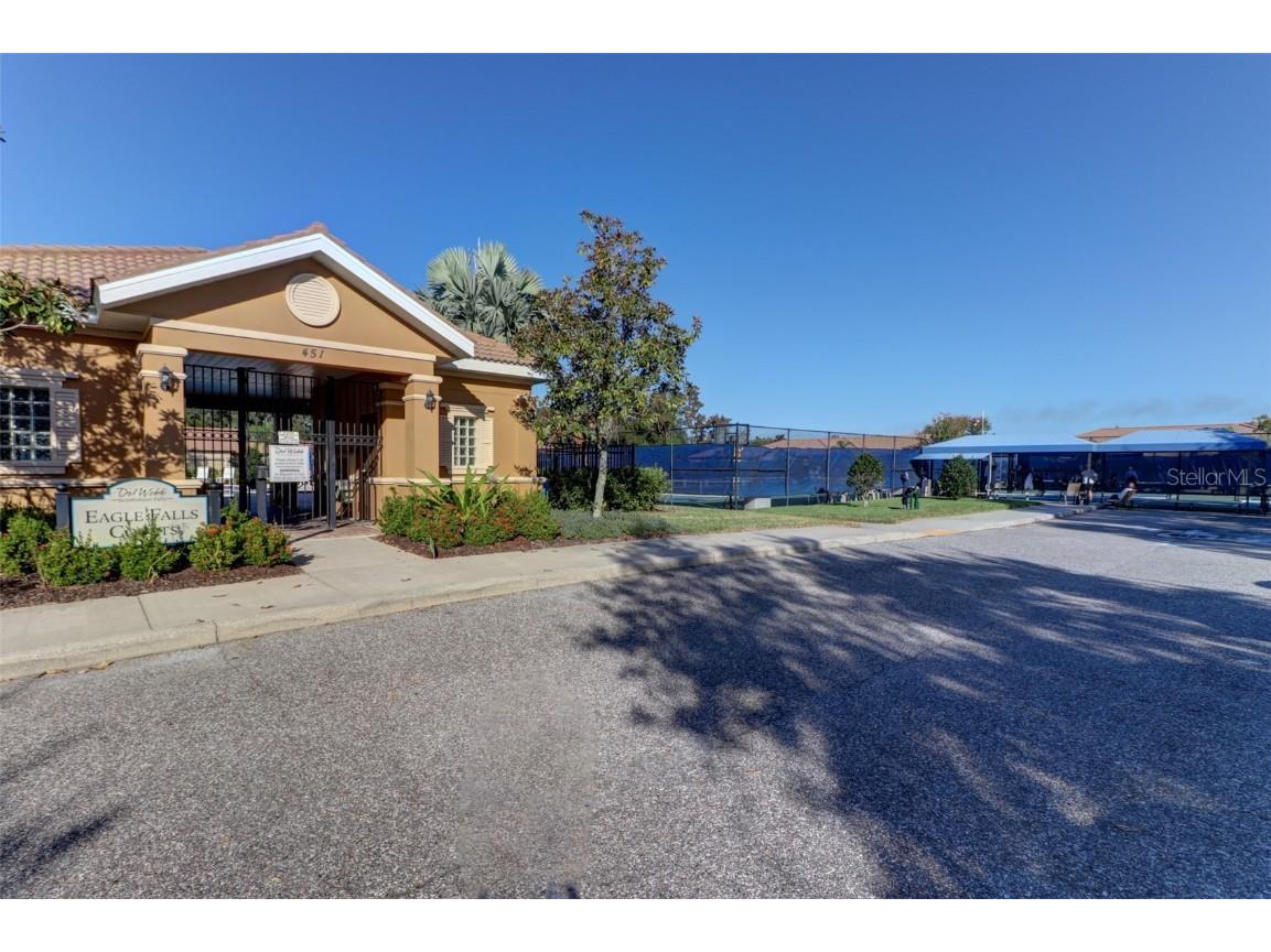 210 Mystic Falls Drive Apollo Beach FL 33572 TB8448240 image2