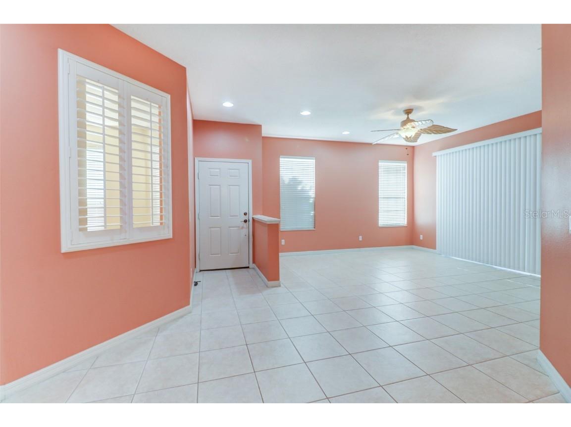 210 Mystic Falls Drive Apollo Beach FL 33572 TB8448240 image6