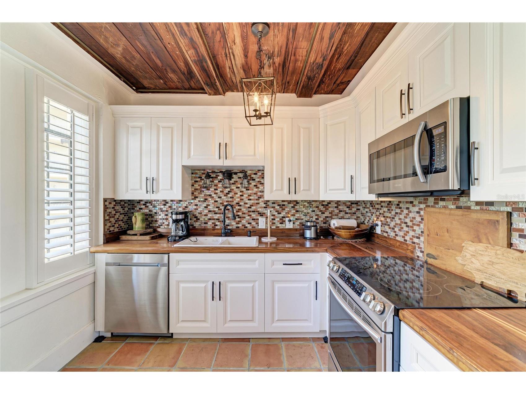 210 N 17th Street W #14 Bradenton FL 34205 A4691050 image20