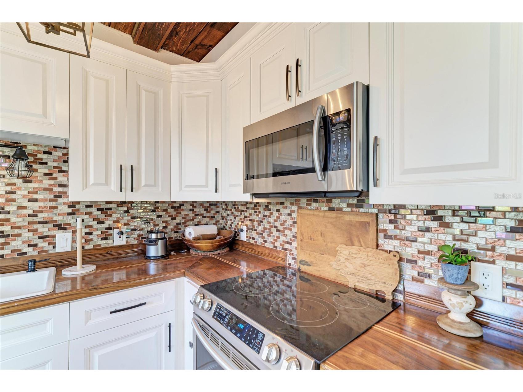 210 N 17th Street W #14 Bradenton FL 34205 A4691050 image21