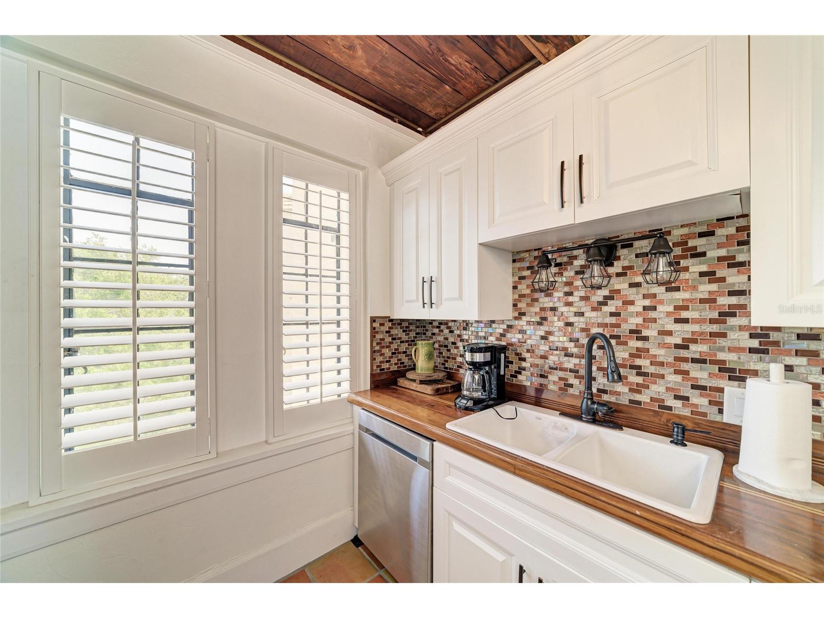 210 N 17th Street W #14 Bradenton FL 34205 A4691050 image22