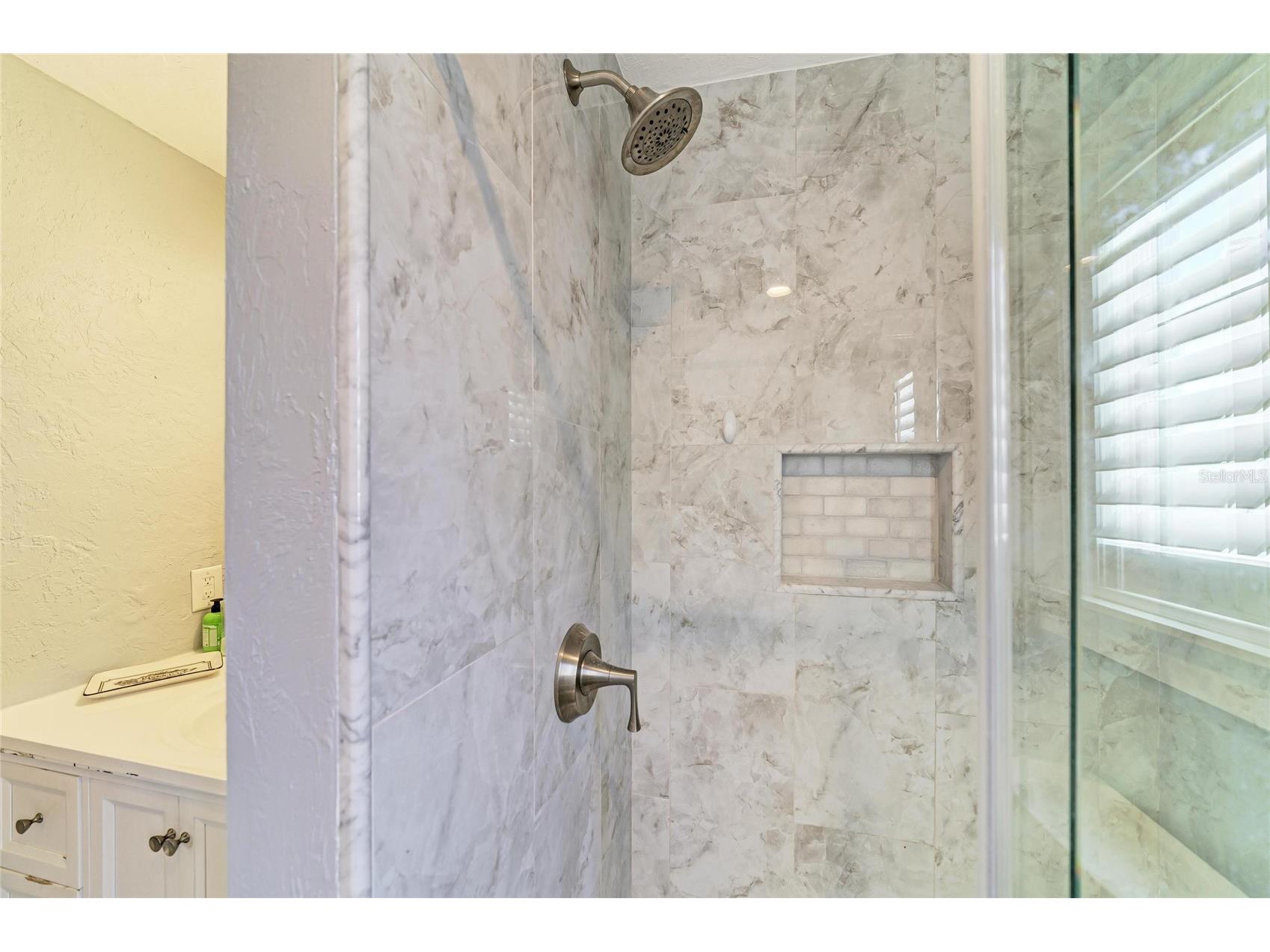 210 N 17th Street W #14 Bradenton FL 34205 A4691050 image29