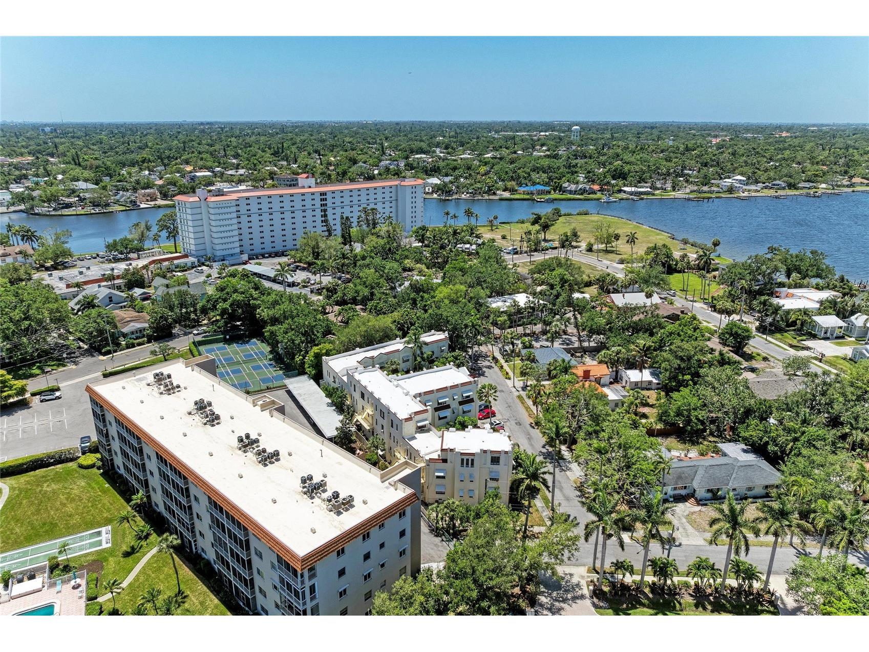 210 N 17th Street W #14 Bradenton FL 34205 A4691050 image37