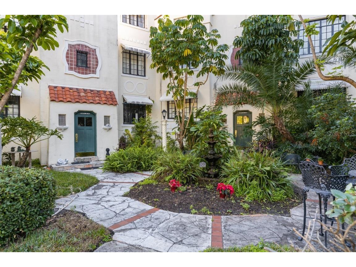 210 N 17th Street W #18 Bradenton FL 34205 A4557589 image1