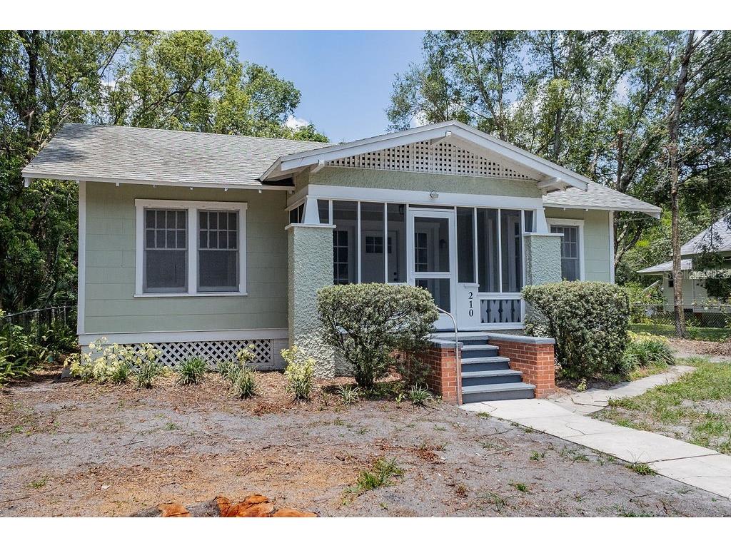 210 N Arlington Avenue Deland FL 32724 V4931358 image1