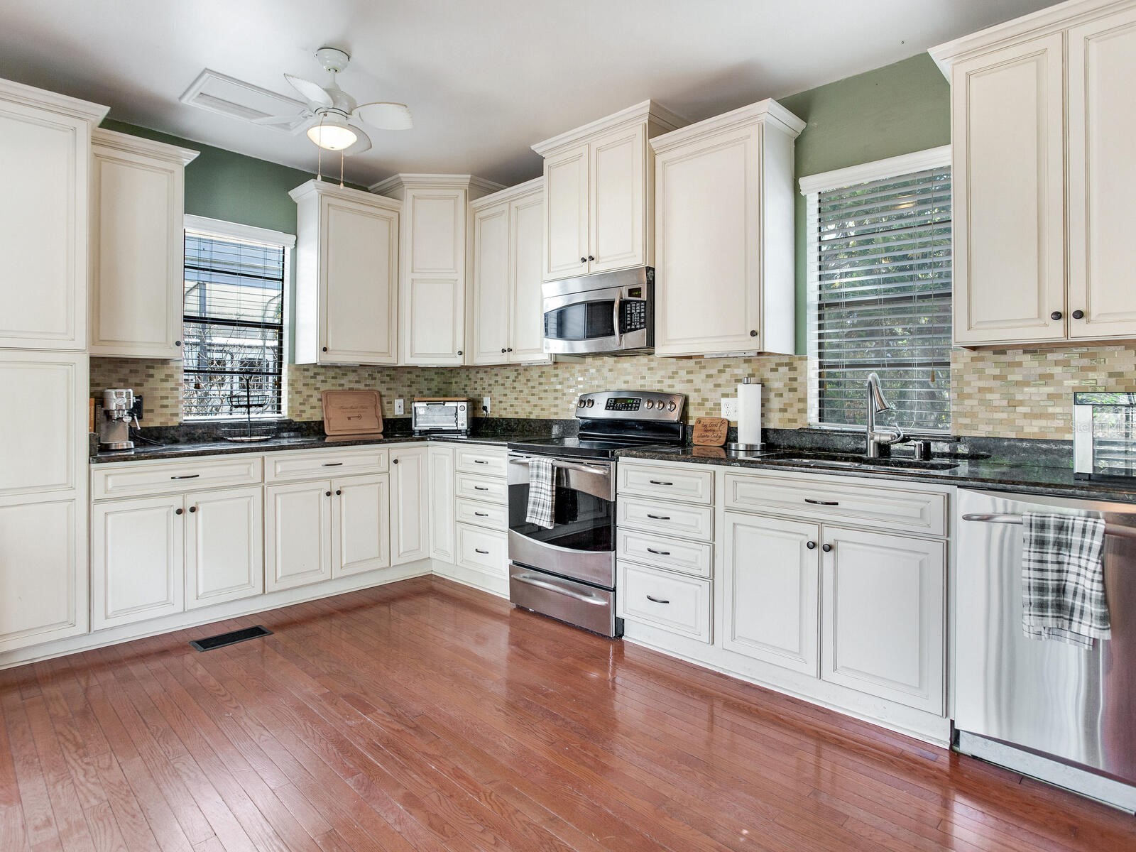 210 N Grosse Avenue Tarpon Springs FL 34689 TB8476759 image5