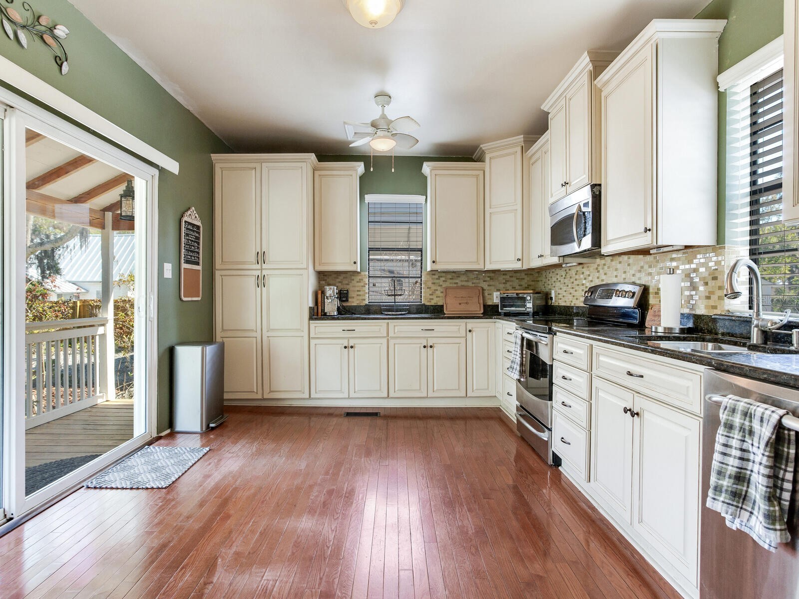 210 N Grosse Avenue Tarpon Springs FL 34689 TB8476759 image6