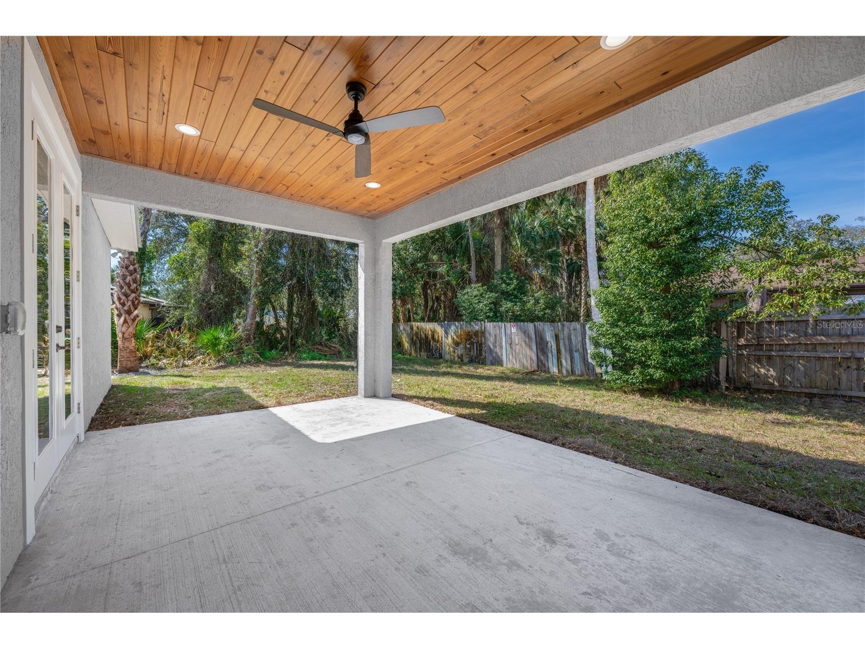 210 Paradise Drive Deland FL 32720 O6401558 image26