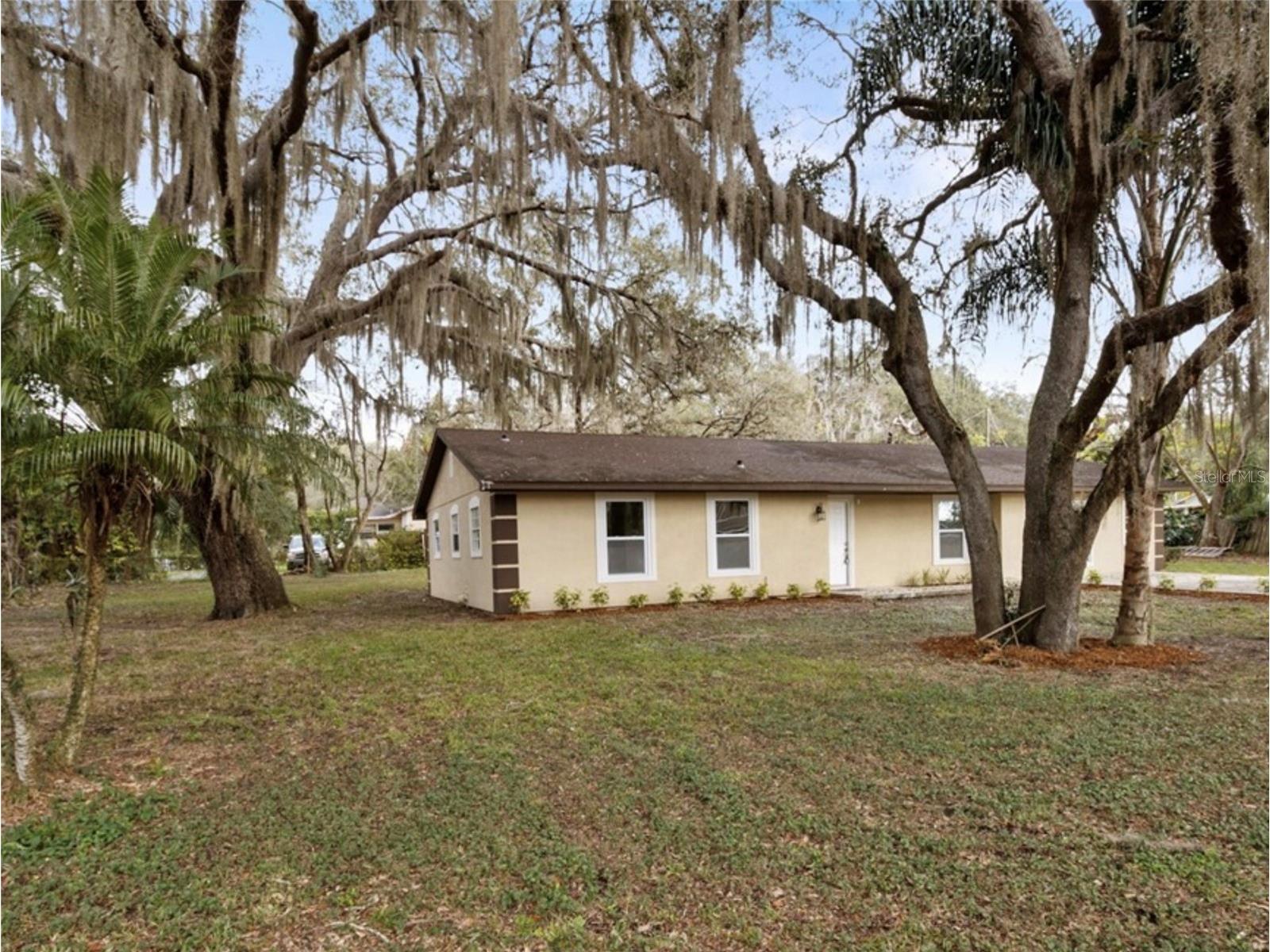 210 Pearl Street Mascotte FL 34753 TB8527091 image3