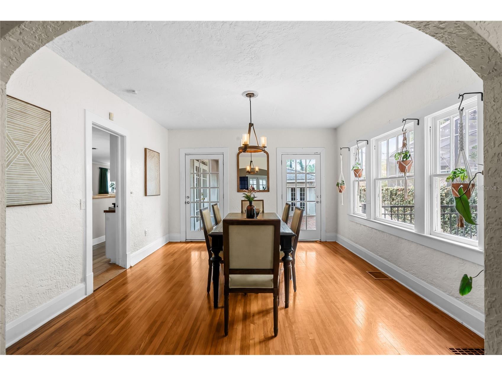 210 Phillips Place Orlando FL 32806 O6376560 image10