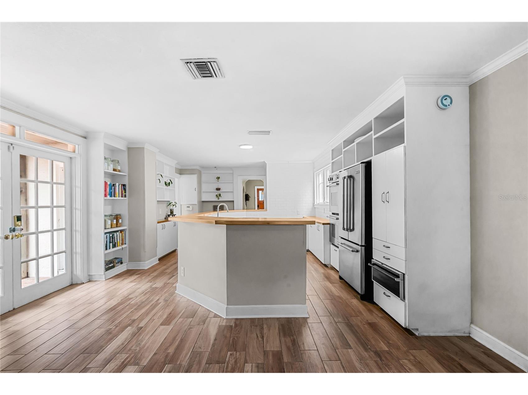 210 Phillips Place Orlando FL 32806 O6376560 image13