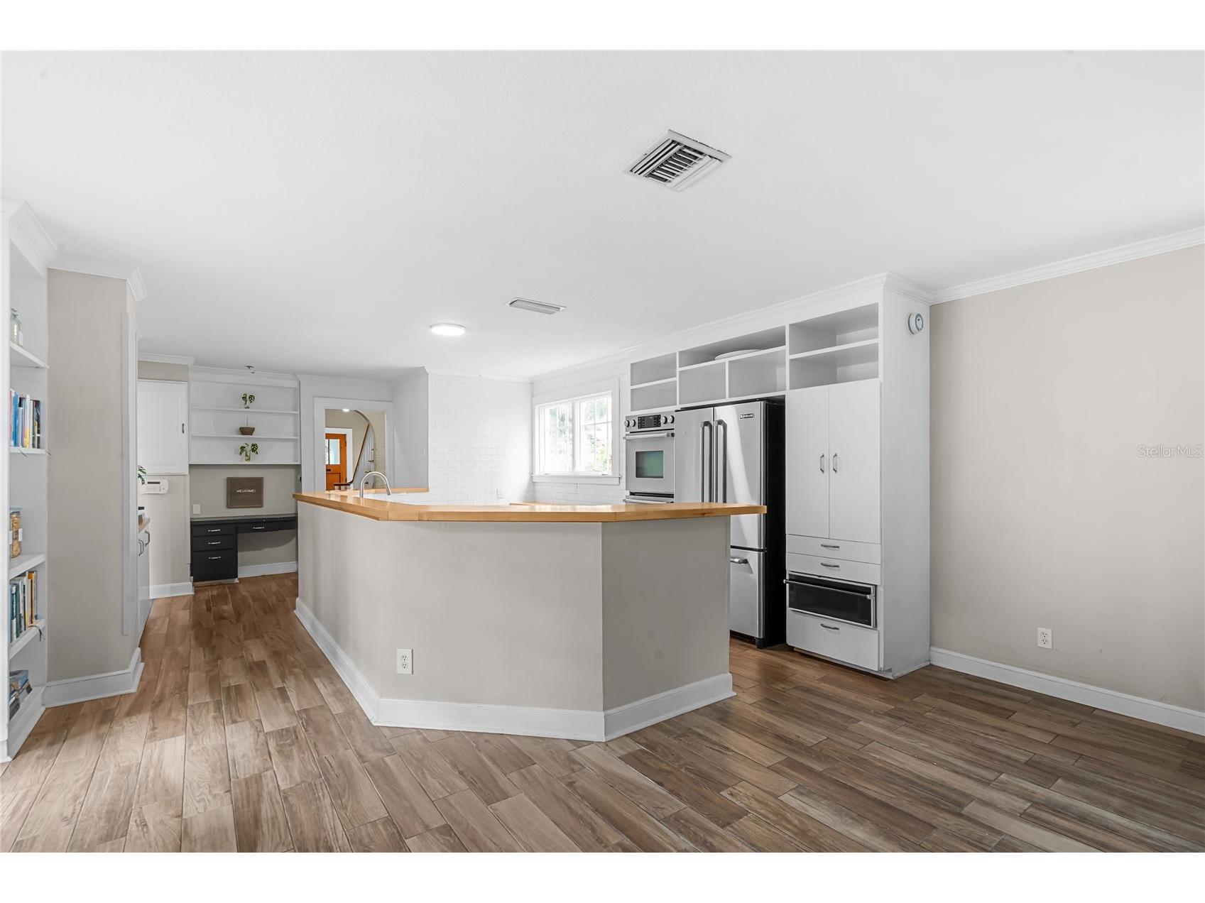 210 Phillips Place Orlando FL 32806 O6376560 image14