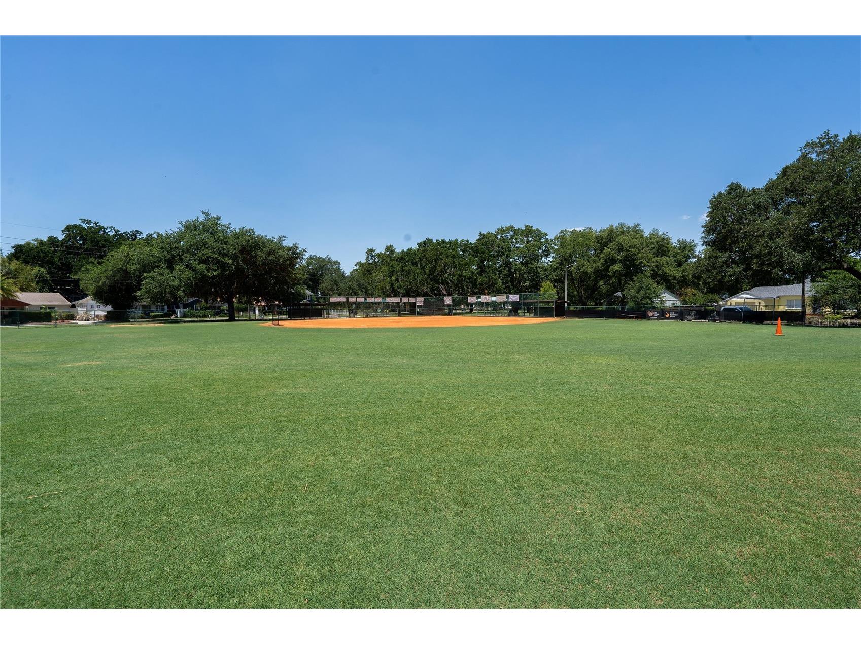 210 Phillips Place Orlando FL 32806 O6376560 image49