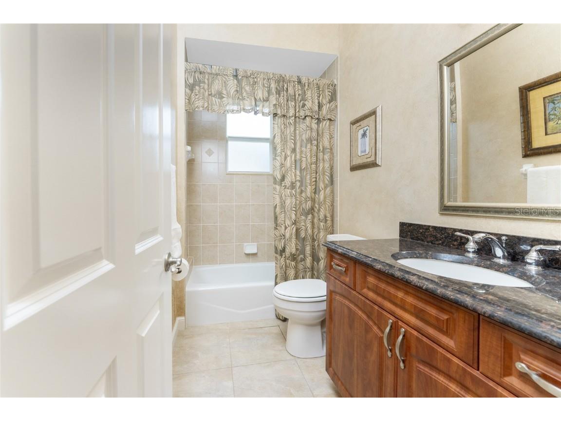 210 Rotonda Boulevard E Rotonda West FL 33947 D6145130 image41