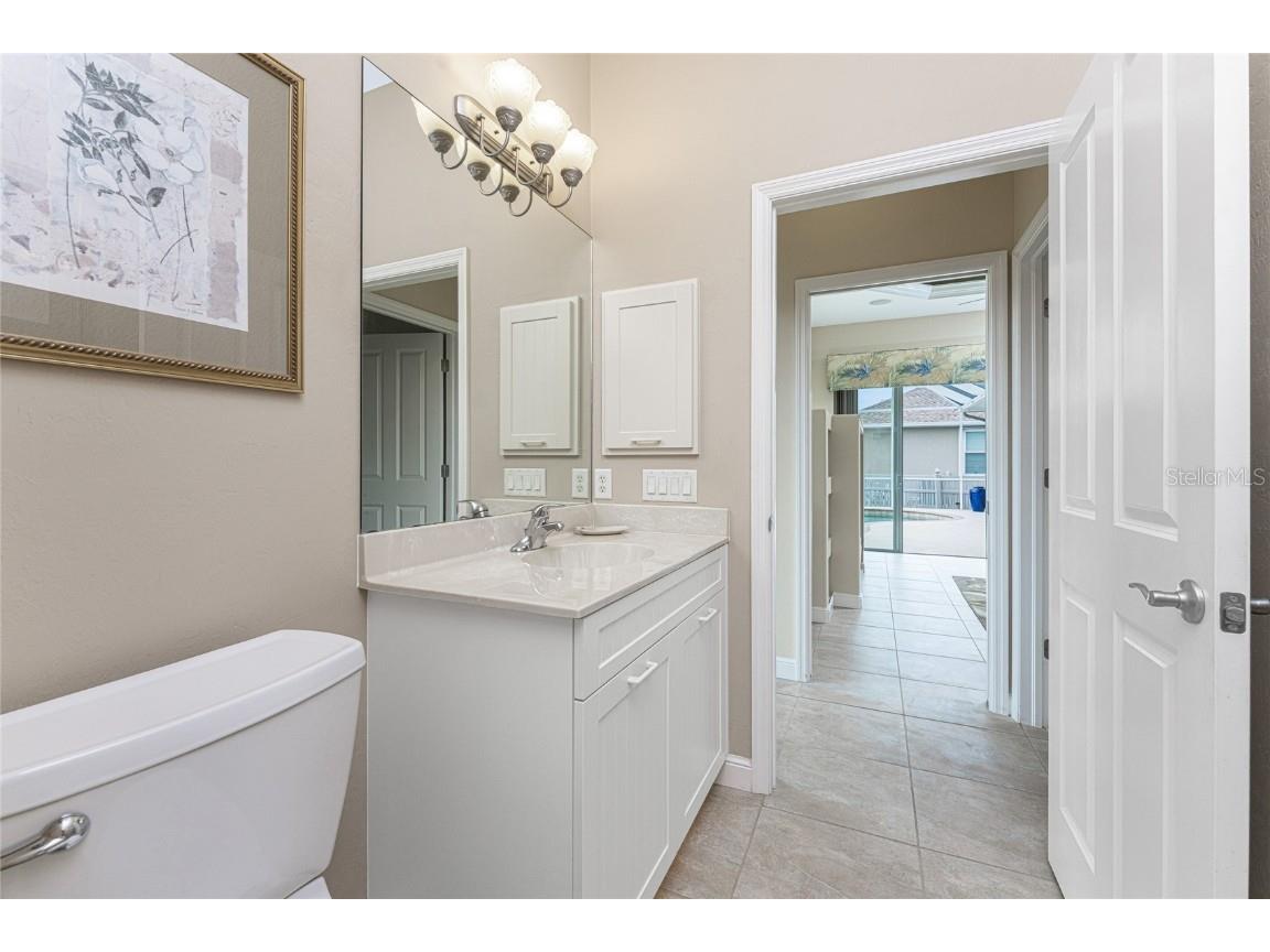 210 Rotonda Boulevard E Rotonda West FL 33947 D6145130 image47